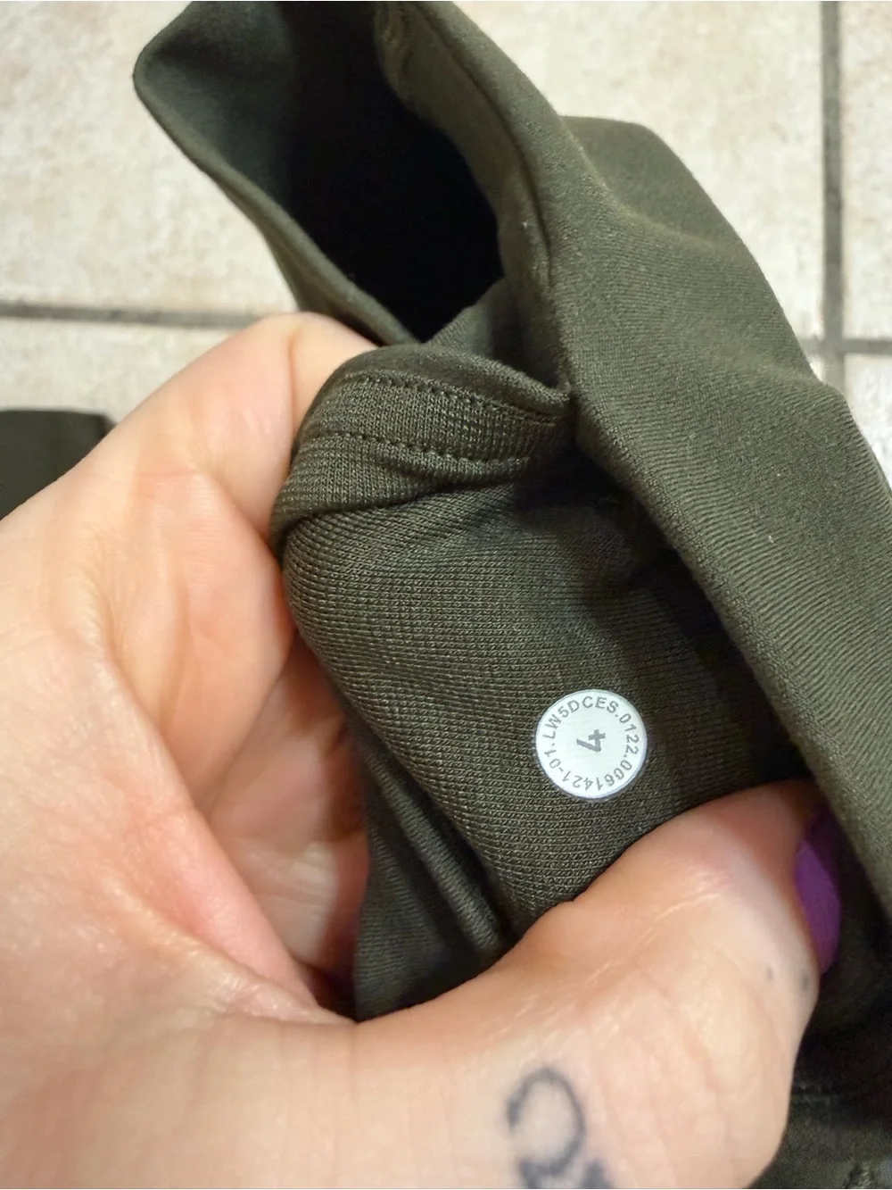 Lululemon Align High-Rise Pant with Pockets 25” (Dark Olive) Size 4